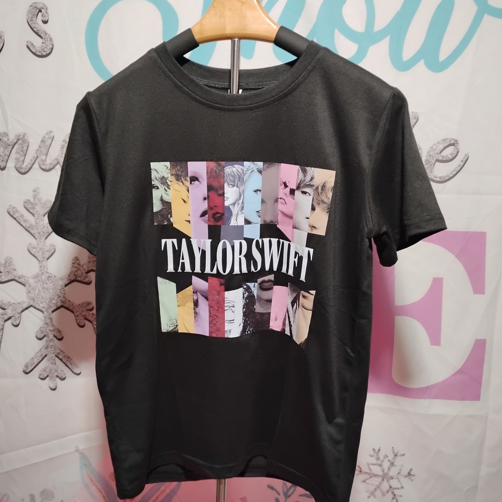 Taylor Swift Black Graphic Tee